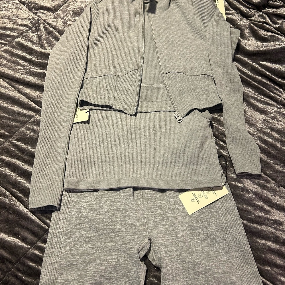NWT Forever 21 3-piece Women's Active Wear Set